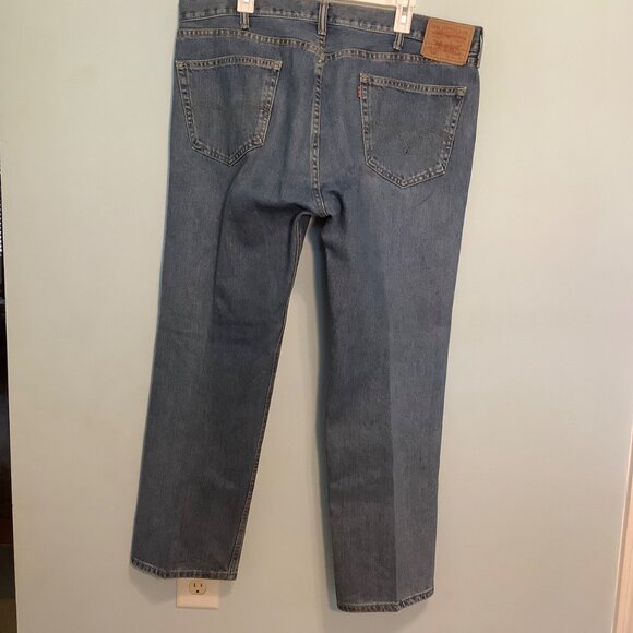 Levi’s 505 Men’s Straight Fit Blue Jeans 40x29 Classic Denim, GUC, Vintage Wash - Picture 8 of 12